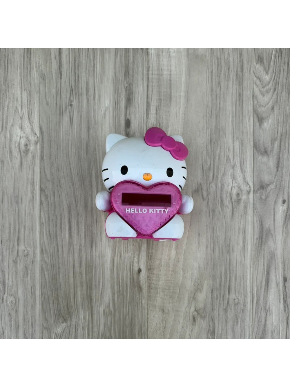 Hello Kitty AM/FM Projection Alarm Clock Radio 2012